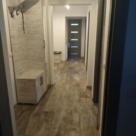 Apartament Питещ Екстериор снимка