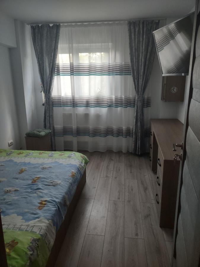 Apartament Питещ Екстериор снимка